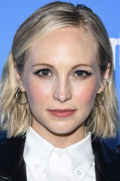 Candice King photo 18
