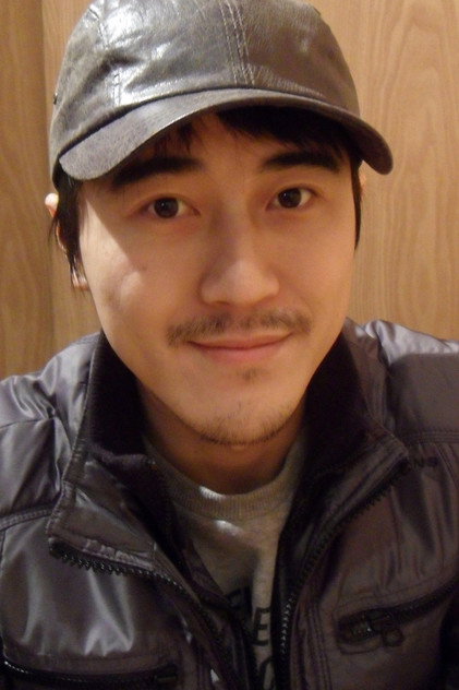 Lee Don-ku photo 2