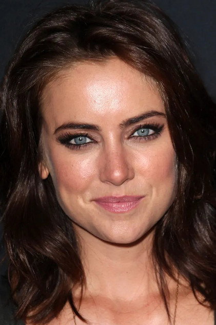 Jessica Stroup - 5