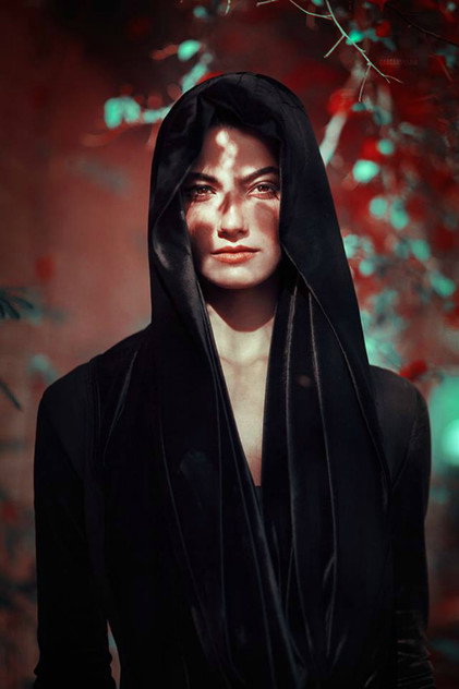 Tara Emad - 5