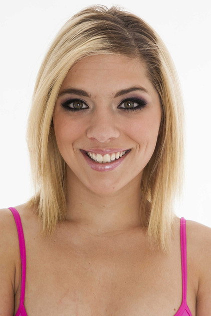 Lia Lor photo 3
