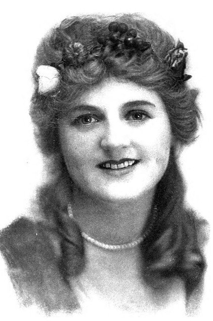 Lillian Walker photo 3