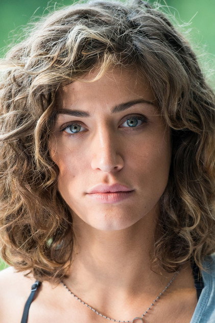 Manon Azem - 5