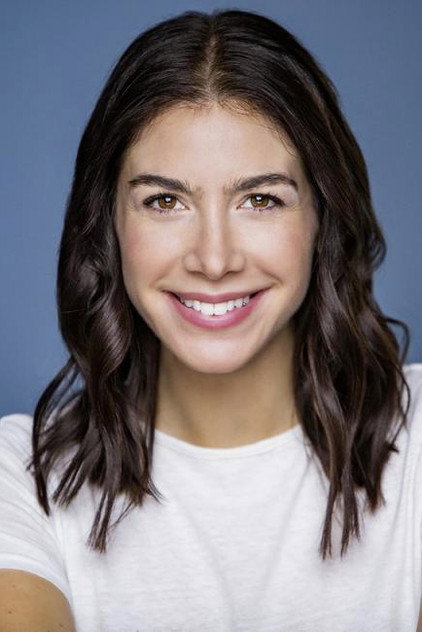 Nicole Kawalez photo 2