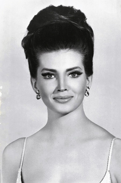 Gayle Hunnicutt - 4