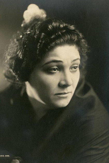 Image of Vera Gordon