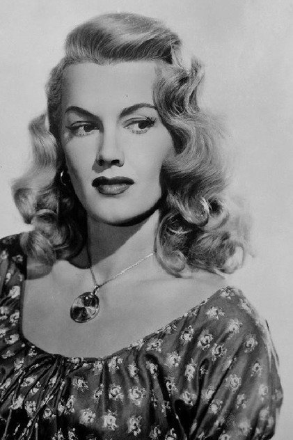 Patricia Knight photo 3