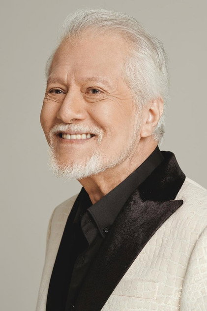 Ronaldo Valdez - 4