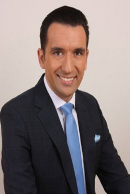 Miguel Lago photo 2