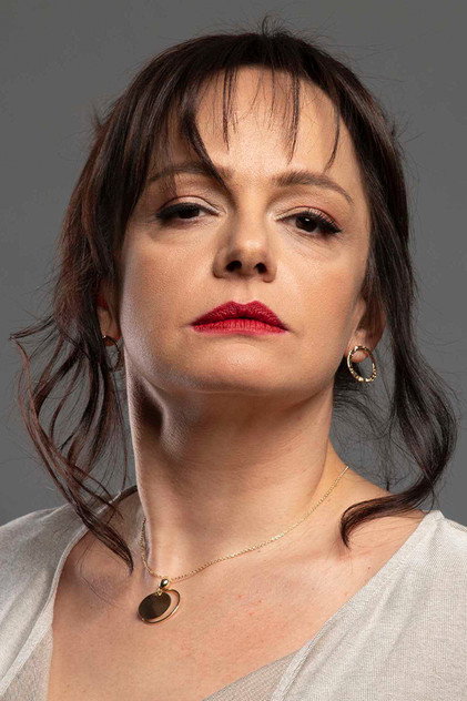 Selen Uçer - 4