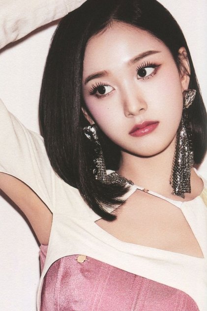 Jang Ye-eun (J)