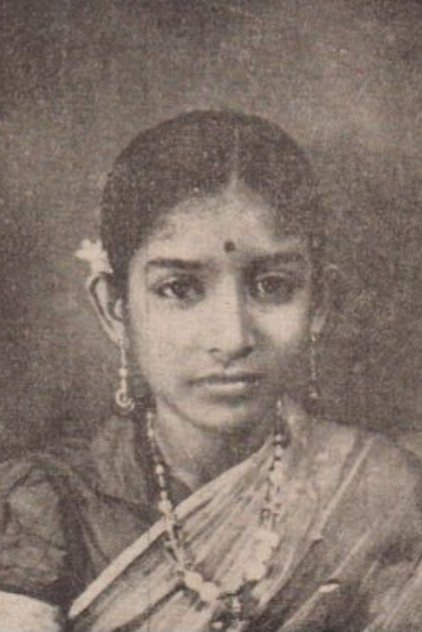 Pillavalu Gajapathy Krishnaveni Pillavalu Gajapathy Krishnaveni