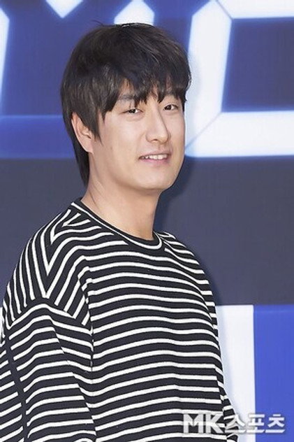 Yoon Jong-ho - 4