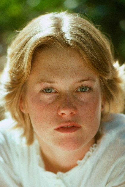 Melanie Griffith photo 7