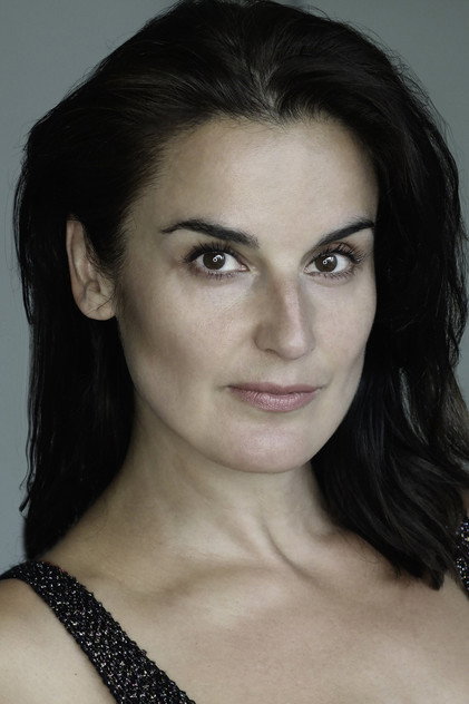 Tanis Parenteau photo 6