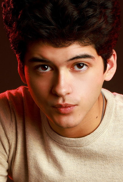 Max Pelayo photo 5