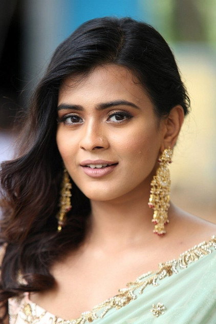 Hebah Patel photo 4