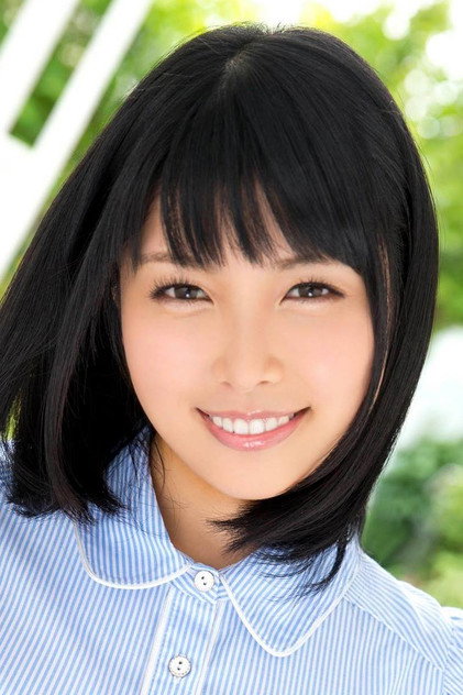 Akari Niimura photo 2