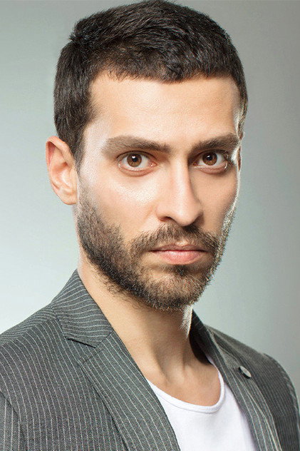 Ekin Koç - 6