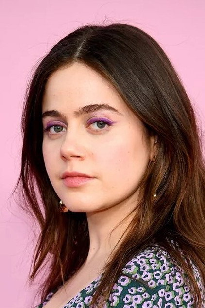 Molly Gordon - 7