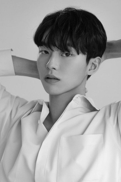 Choi Hyun-wook - 4