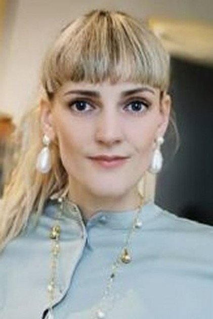 Julie Kunz photo 3