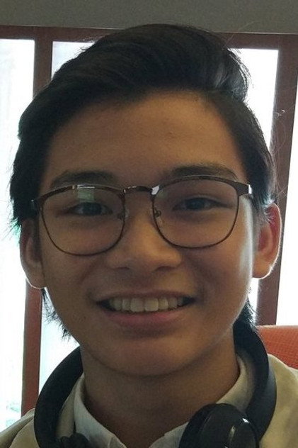 Tomas Santos photo 2