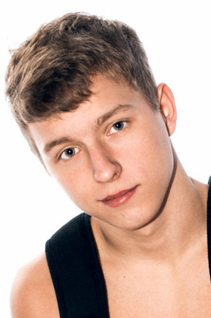 Noah White photo 6