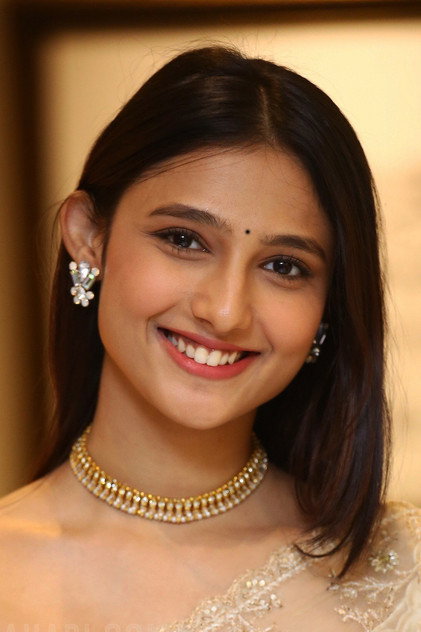 Ritika Nayak photo 5