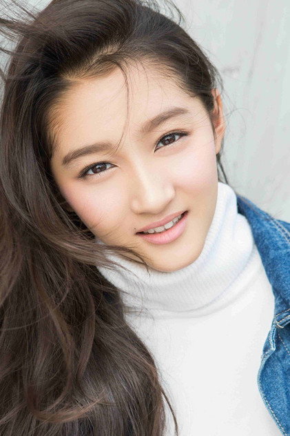Guan Xiaotong - 10