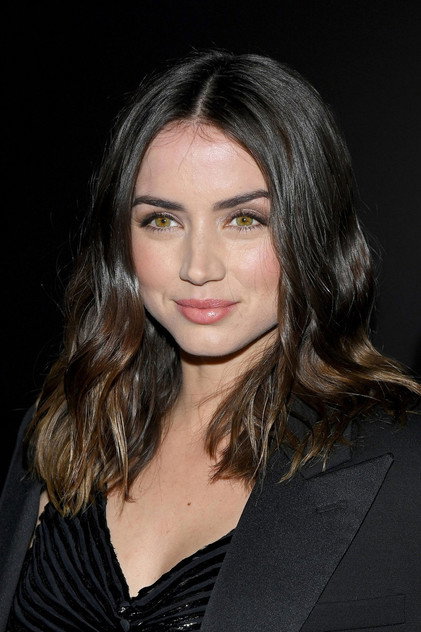 Ana de Armas - 18