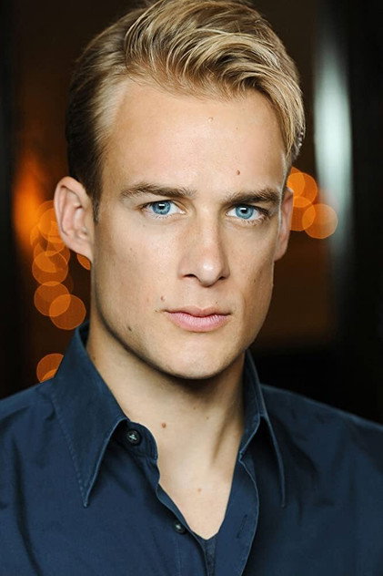 Bradley Dodds photo 4