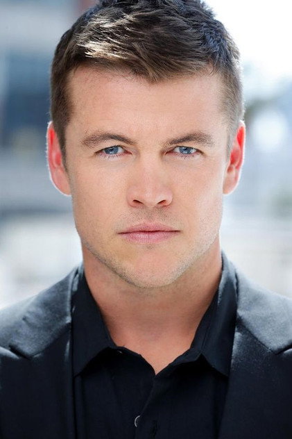 Luke Hemsworth - 4