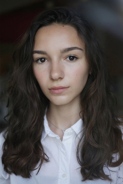 Julia Dumont photo 3
