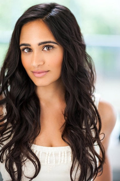 Aadila Dosani photo 4