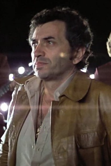 Apocalypse Now Cast: Who Played Captain Benjamin...