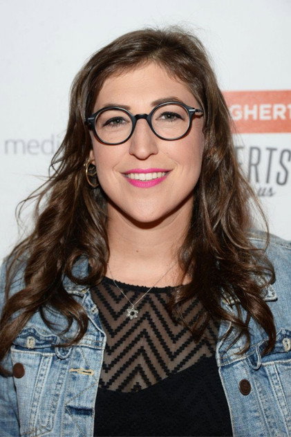 Mayim Bialik - 6