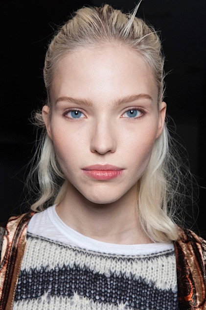 Sasha Luss - 9