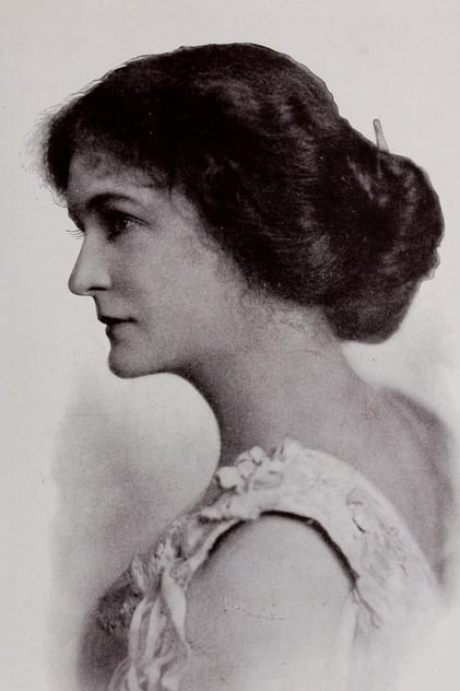 Stella Adams photo 2