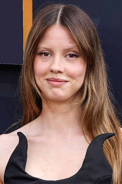 Mia Goth - 7