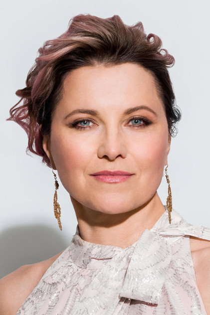 Lucy Lawless - 6