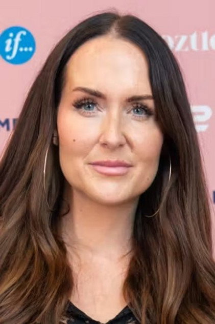 Stephanie 'Geggo' Karma Salvarli - 8