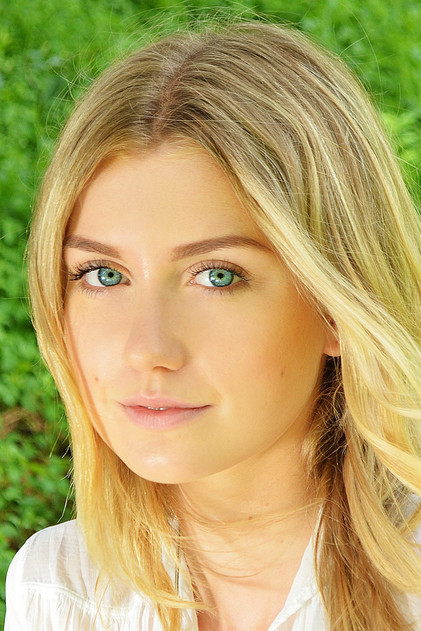Isabel Durant photo 5