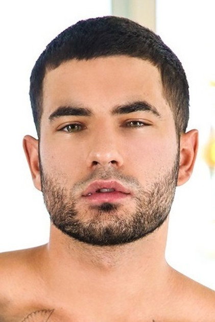 Image of Vadim Black