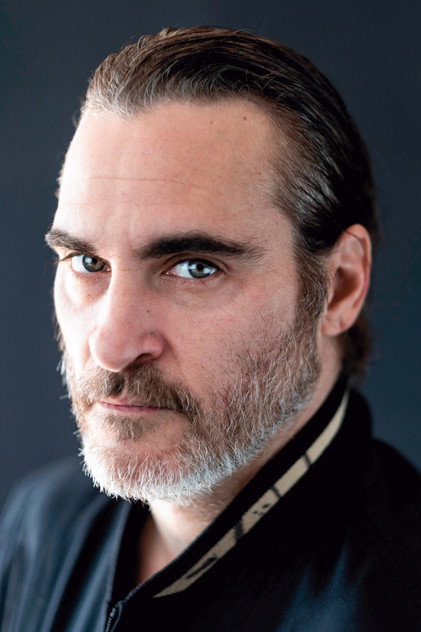 Joaquin Phoenix - 12