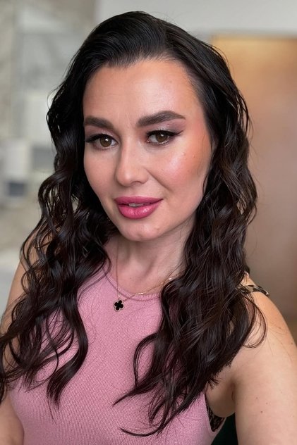 Регина Ахуньянова Регина Ахуньянова