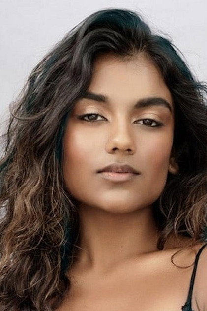 Simone Ashley - 15