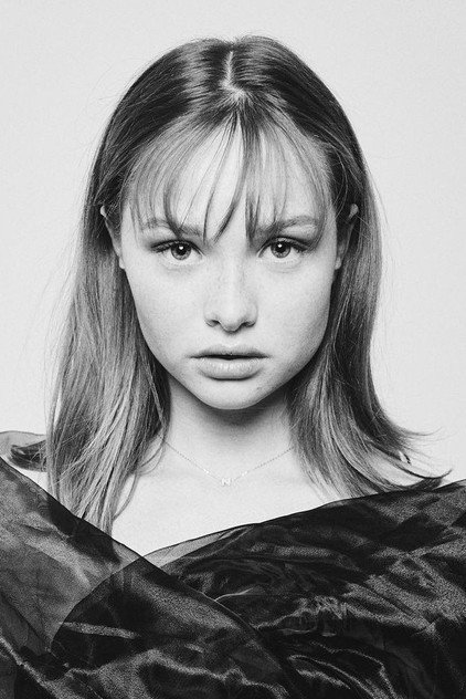 Zoe Colletti - 5