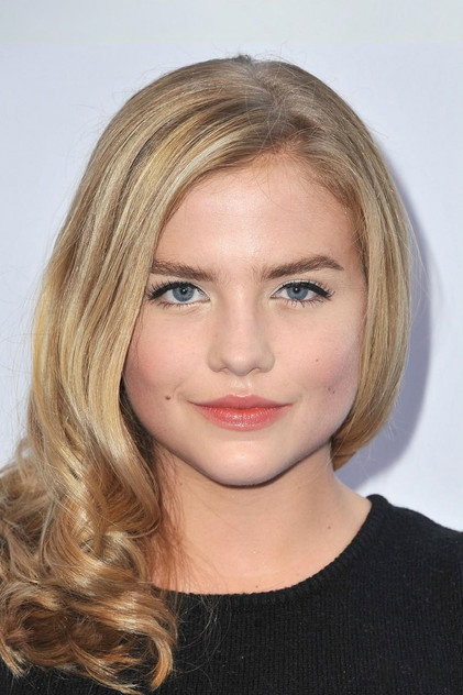 Maddie Hasson - 8