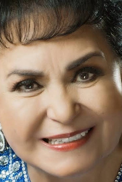 Carmen Salinas - 4